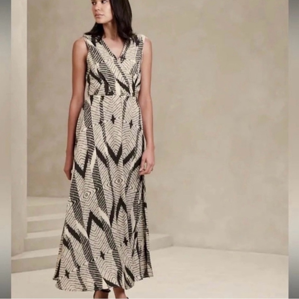 NWOT BANANA REPUBLIC Pintuck Bodice Maxi Dress Size 00